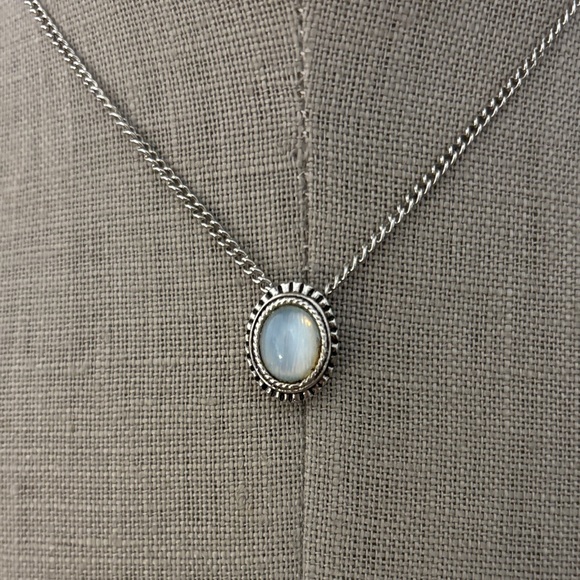 Sarah Coventry Jewelry - Vintage 1970’s Sarah Coventry Silver-tone Blue Moon pendant EUC